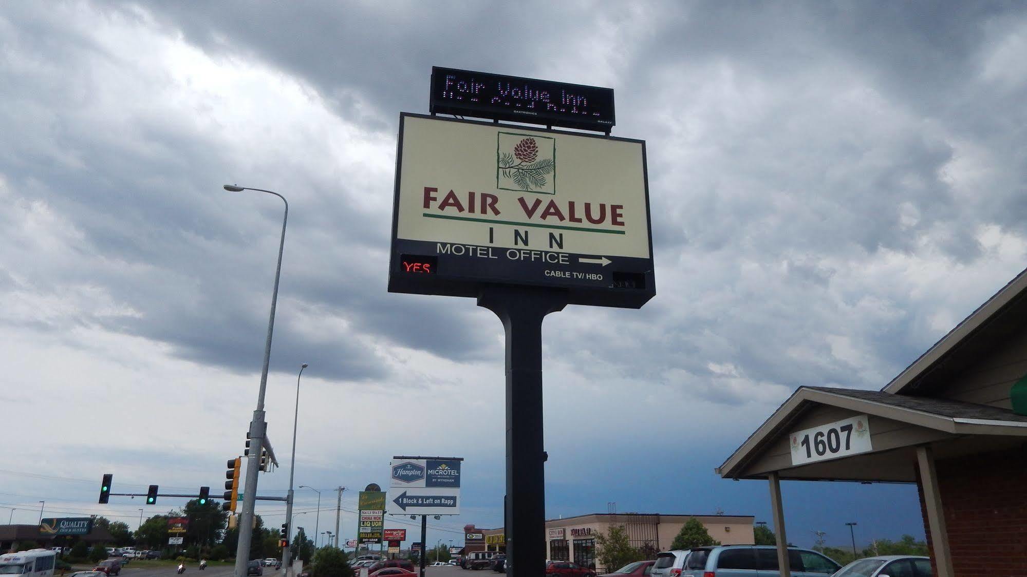 Fair Value Inn - Rapid City Exterior photo